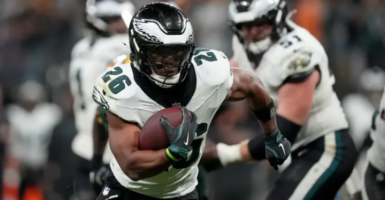 Eagles Need To Be More Disciplined With Saquon Barkley Touches