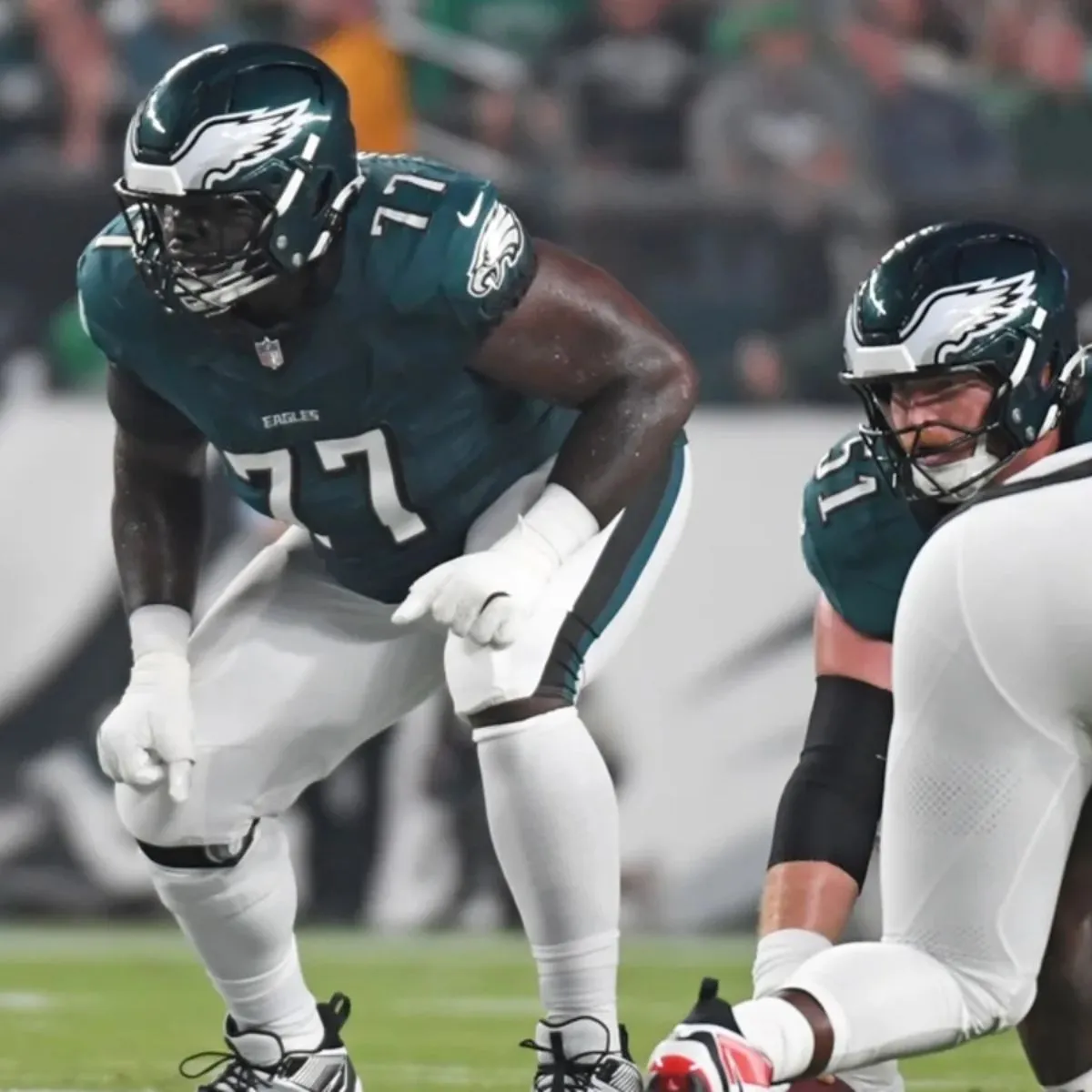 Eagles OG Mekhi Becton to play with cast on injured finger vs. Bucs