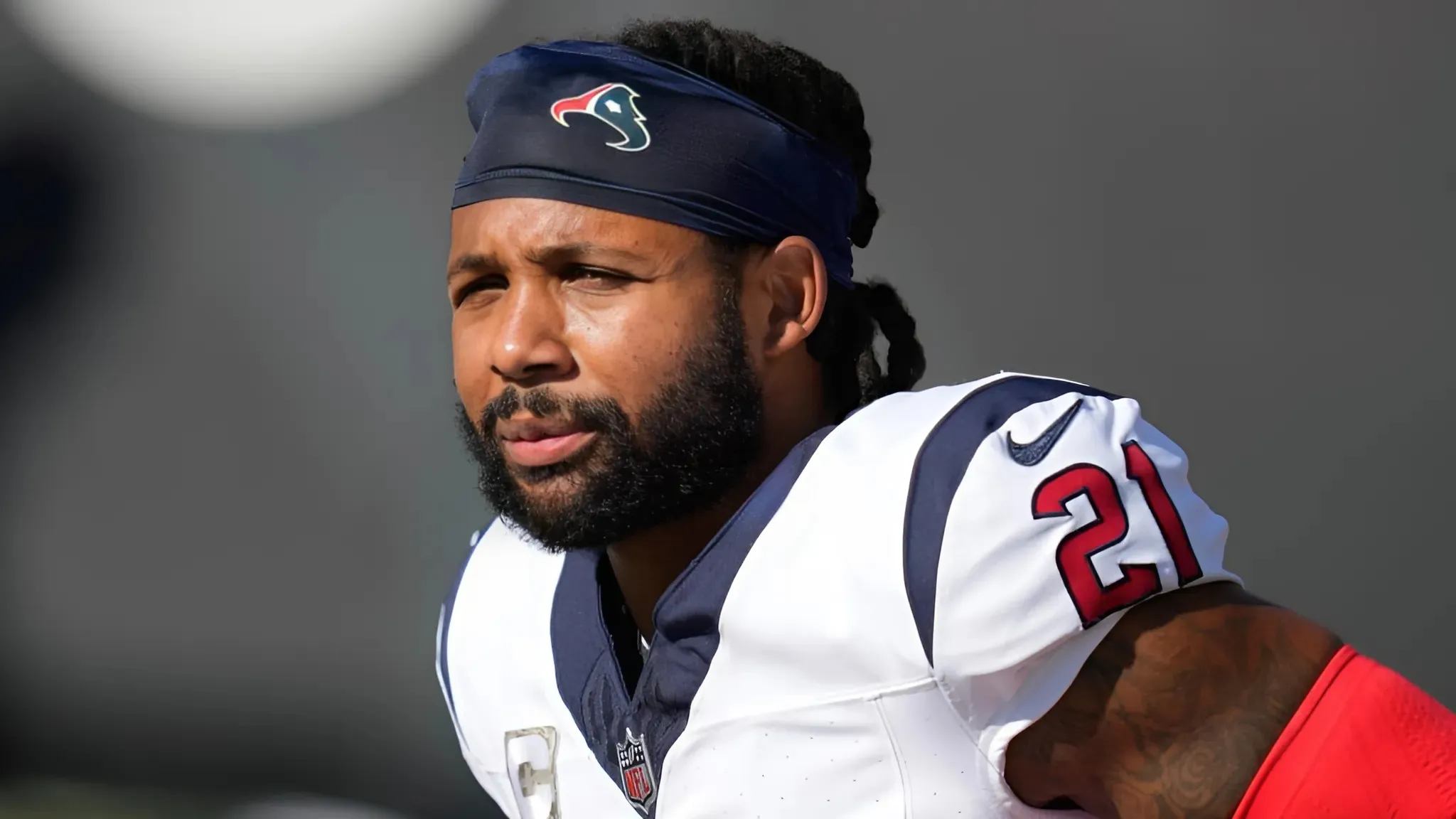 Steven Nelson keeps taking shots at DeMeco Ryans, Texans in one-sided fued