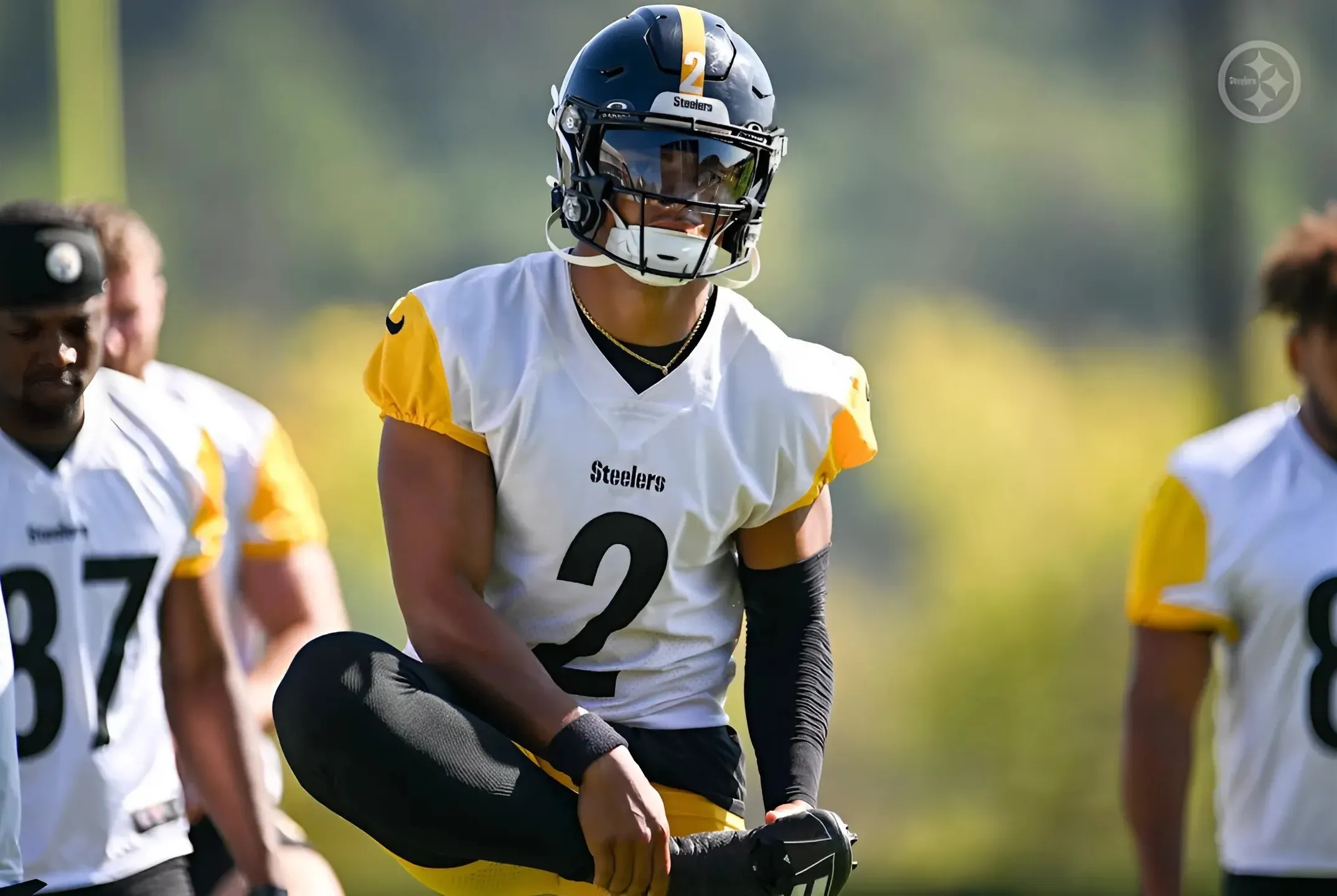 Steelers' Cameron Heyward Witnessed Justin Fields' Quiet Leadership As He Coached Beanie Bishop Jr