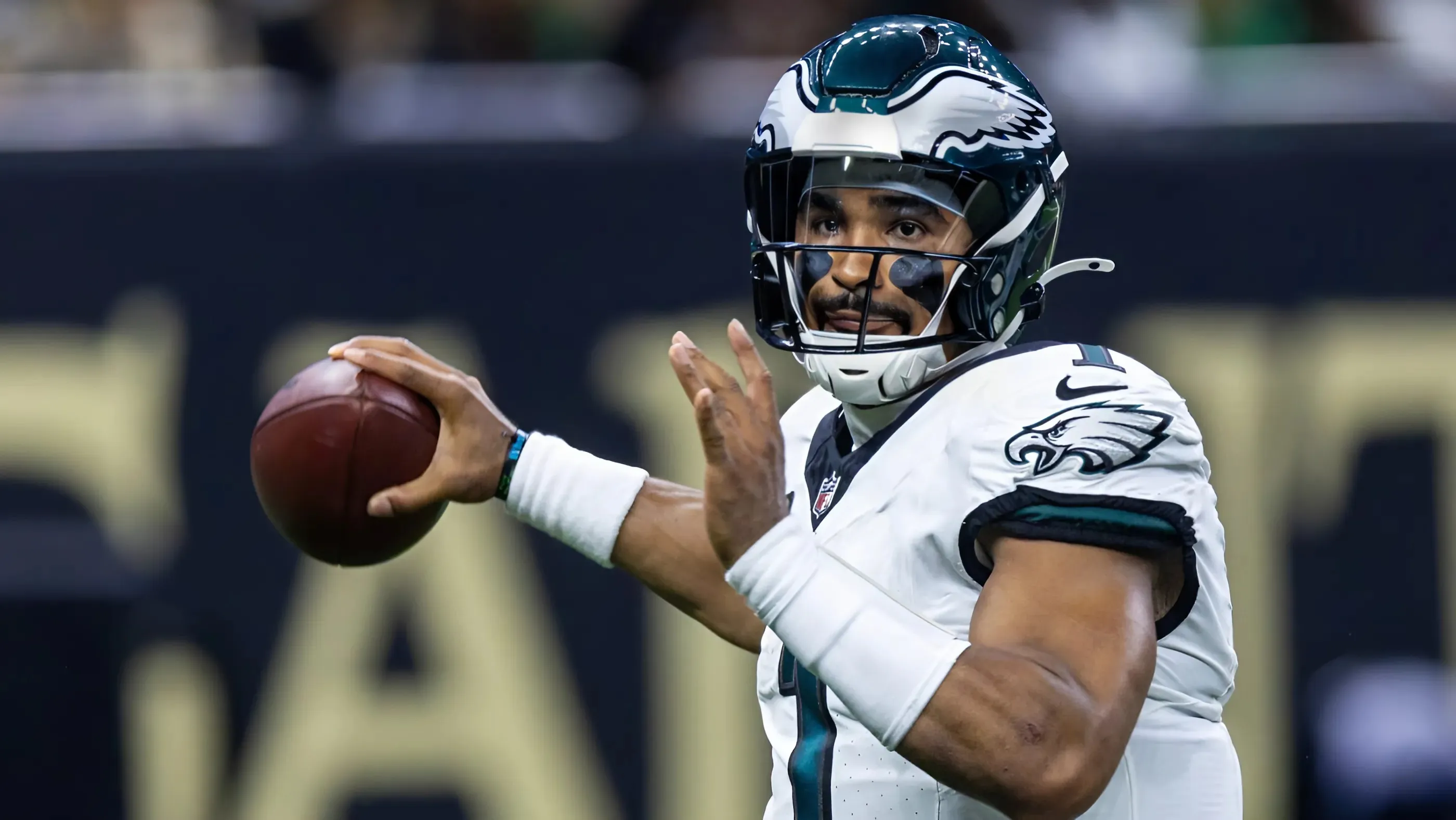 Report details how Jalen Hurts matured as leader following Eagles' collapse