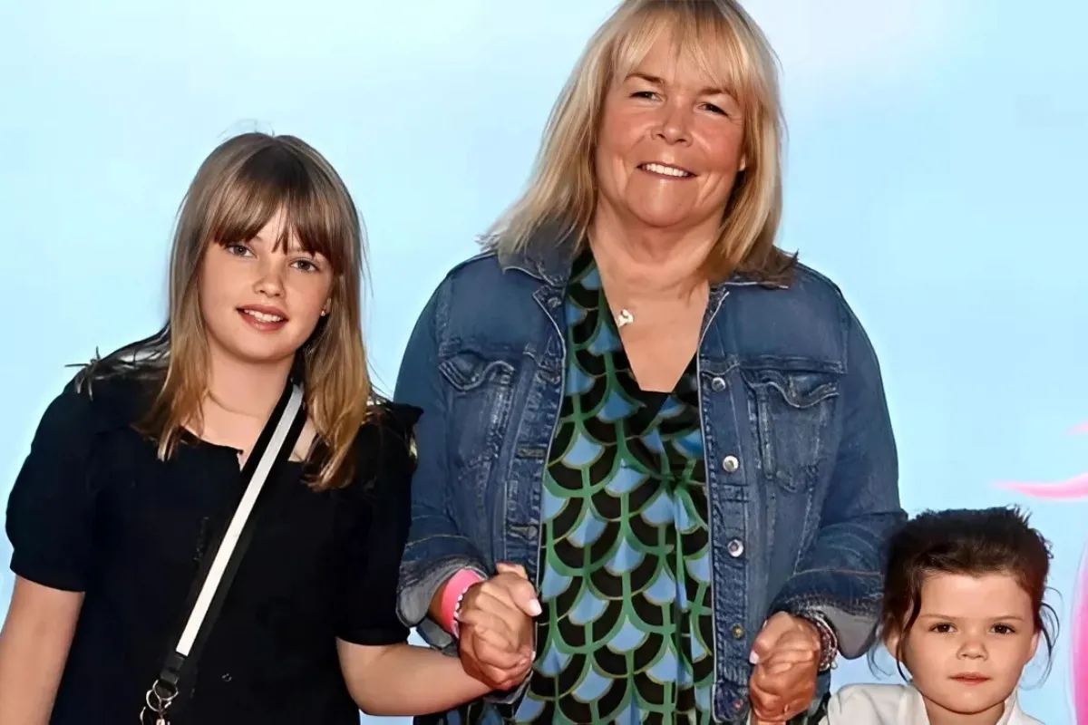 ITV Loose Women's Linda Robson admits it 'worries me' as she gives rare family insight ngocc