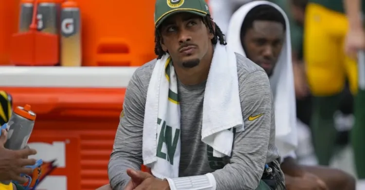 Packers 'encouraged' QB Jordan Love on field, Sunday start uncertain