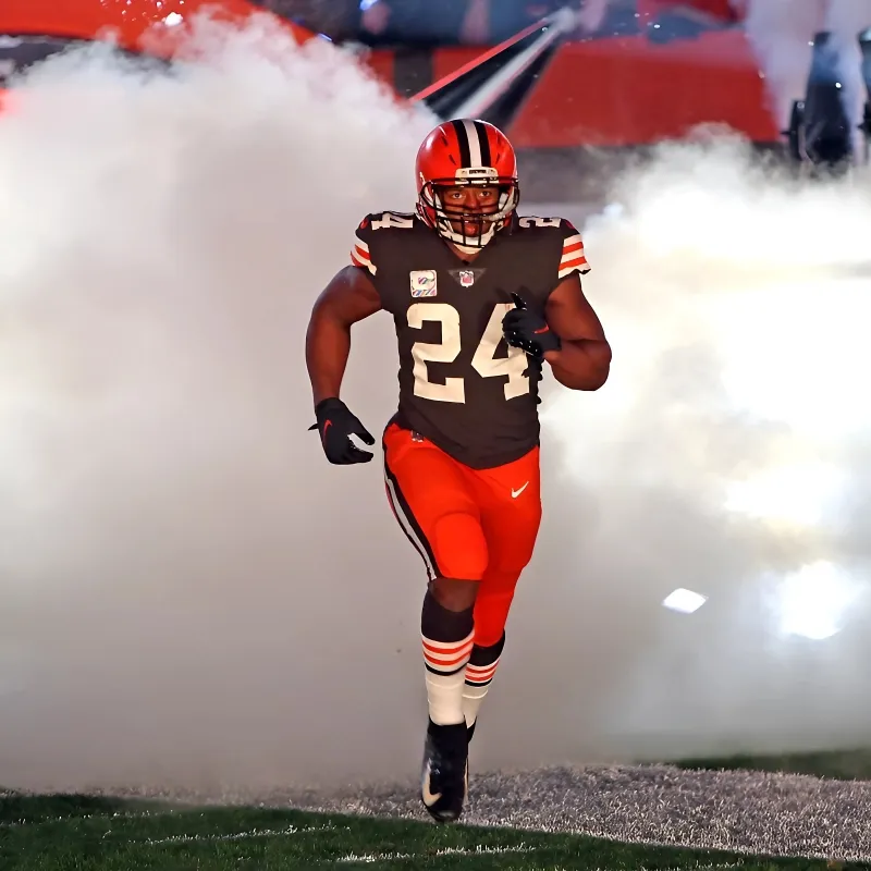 Browns Get Positive News on Nick Chubb’s Return Ahead of Raiders Matchup