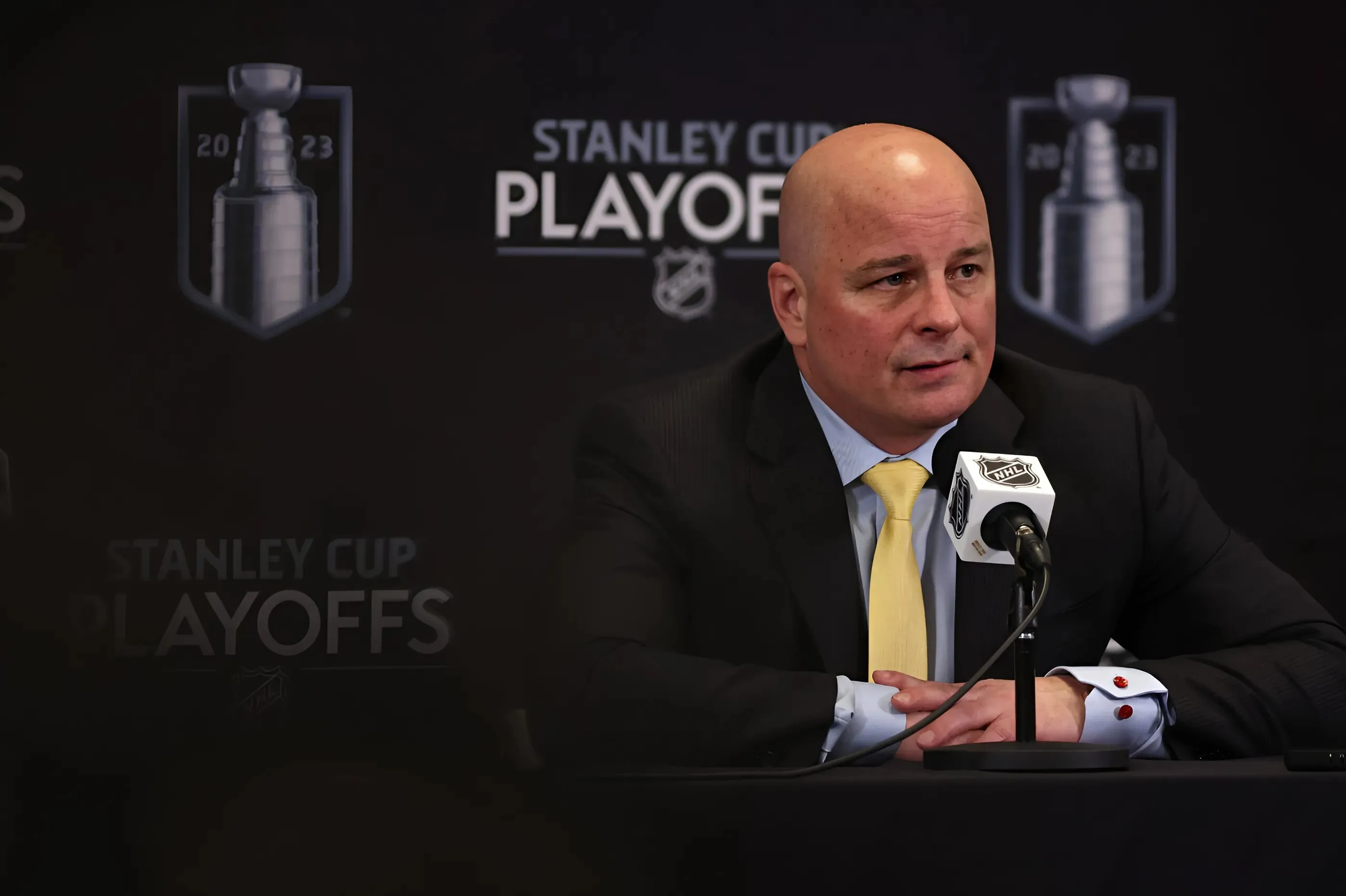 NHL scribe puts Bruins coach Jim Montgomery on hot seat with preseason prediction