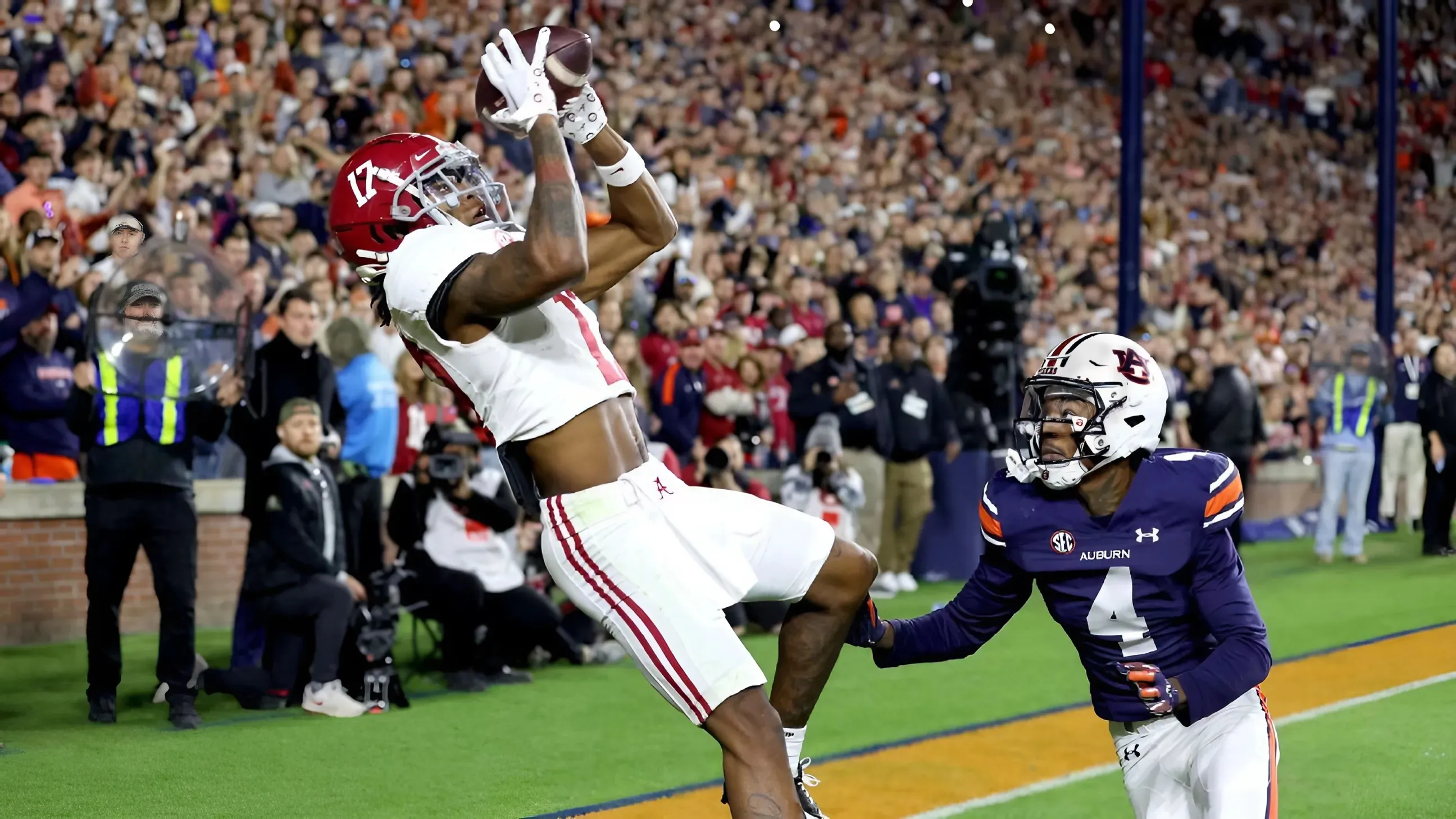 The moments that defined an Alabama win, Auburn loss played on razor’s edge