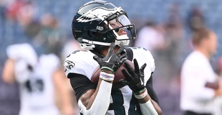 Eagles' Isaiah Rodgers has baffling quote about crucial mistake vs. Buccaneers