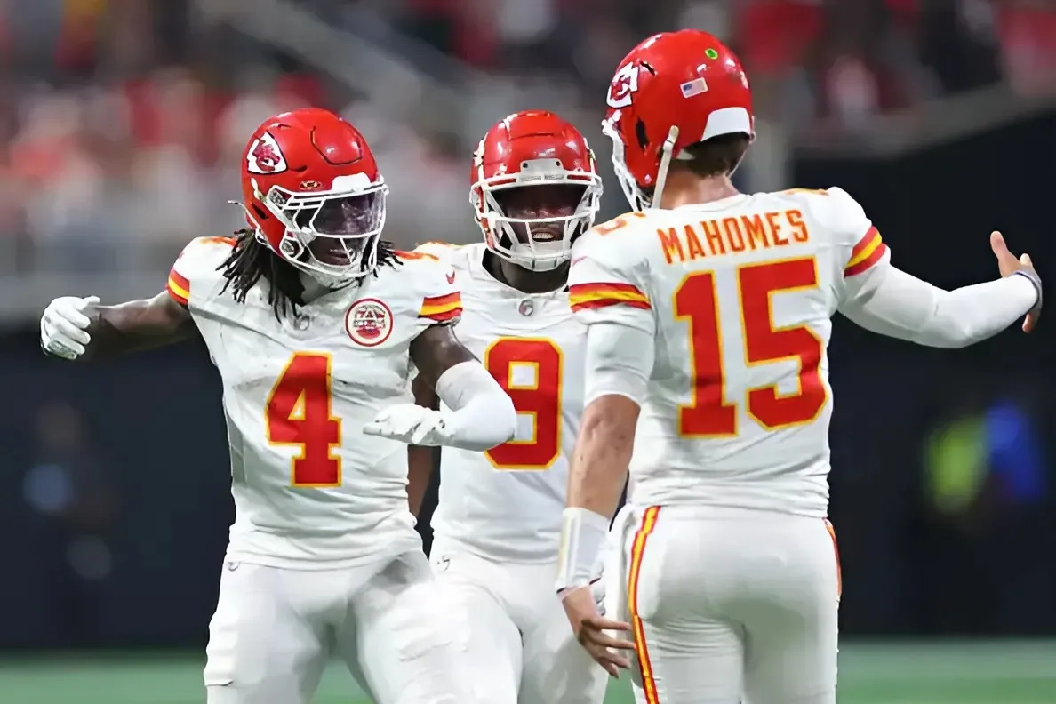 Chiefs WR Rashee Rice Carted to Locker Room After Hit From QB Patrick Mahomes