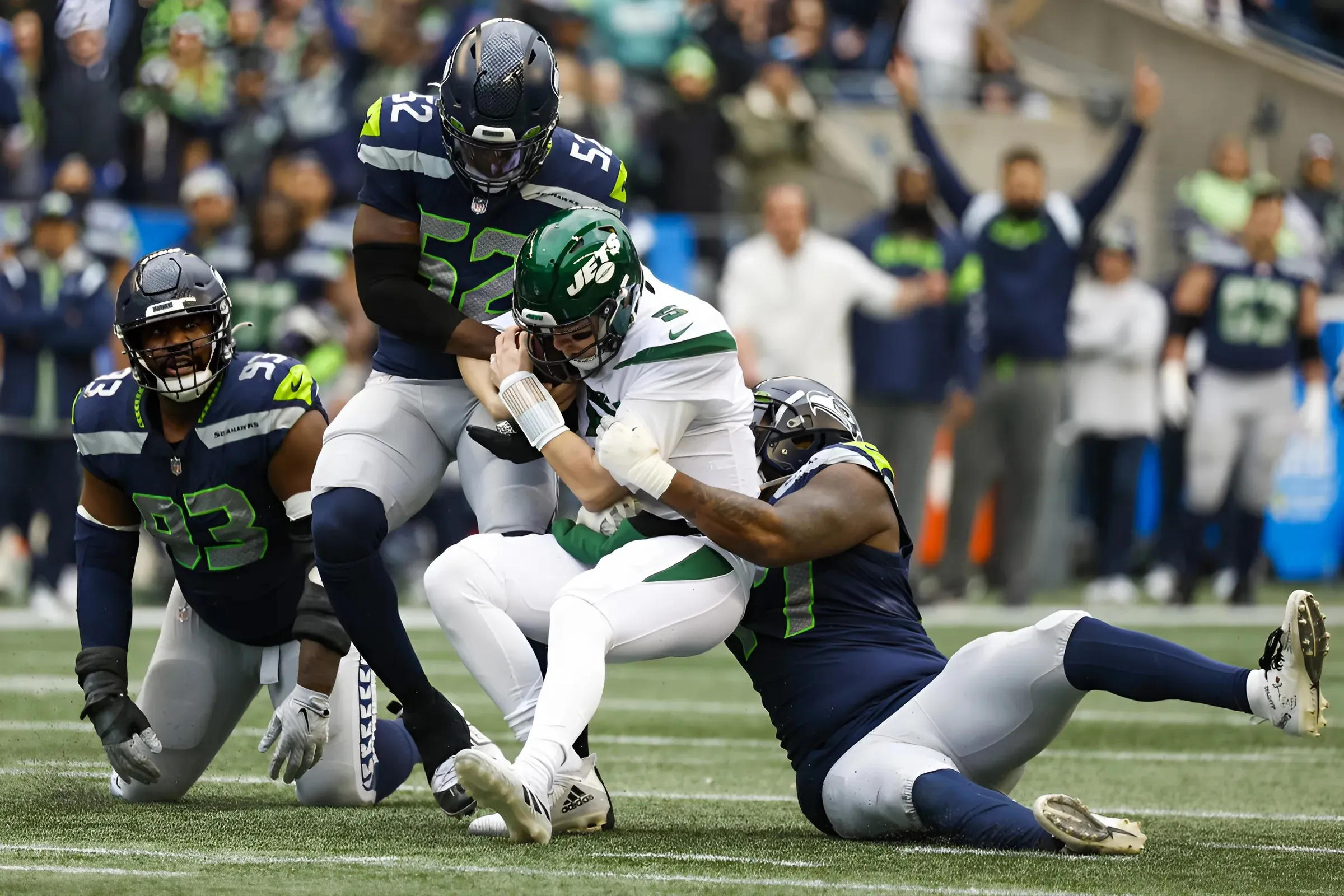 How Seahawks can keep NFL’s sack leader in check