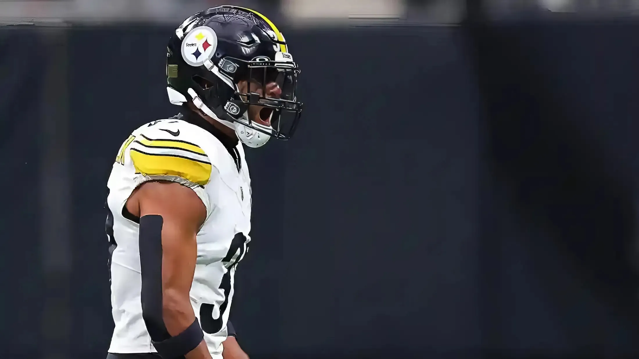 Steelers’ Minkah Fitzpatrick Questions Officiating After Colts Loss