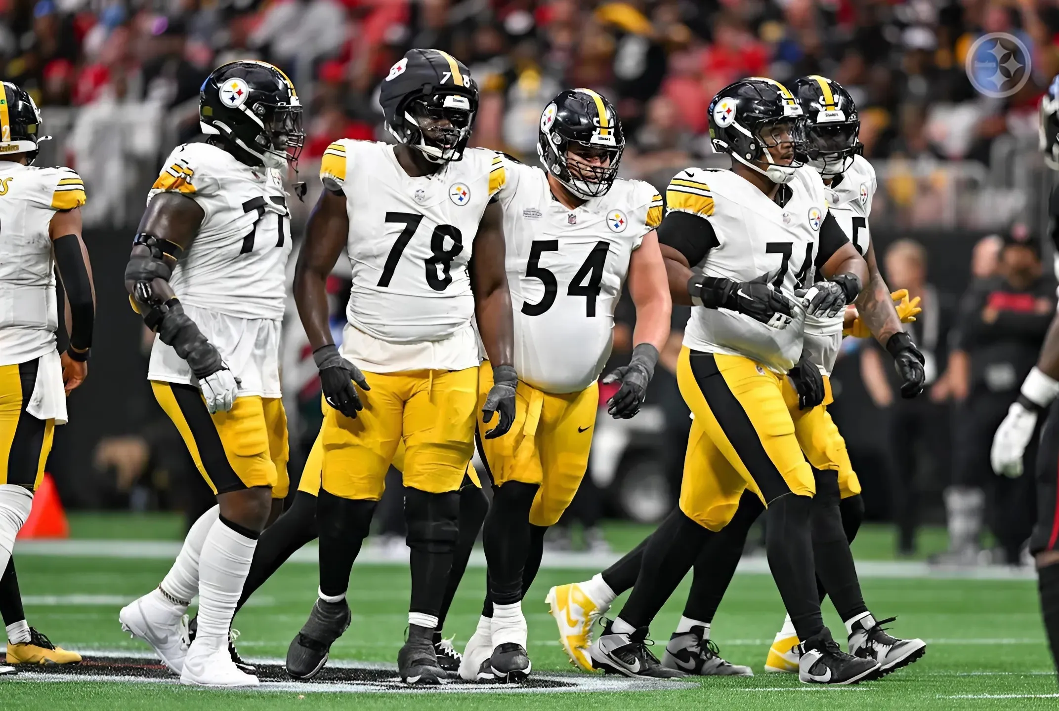 Steelers Receive Terrible Injury Update on Right Guard James Daniels