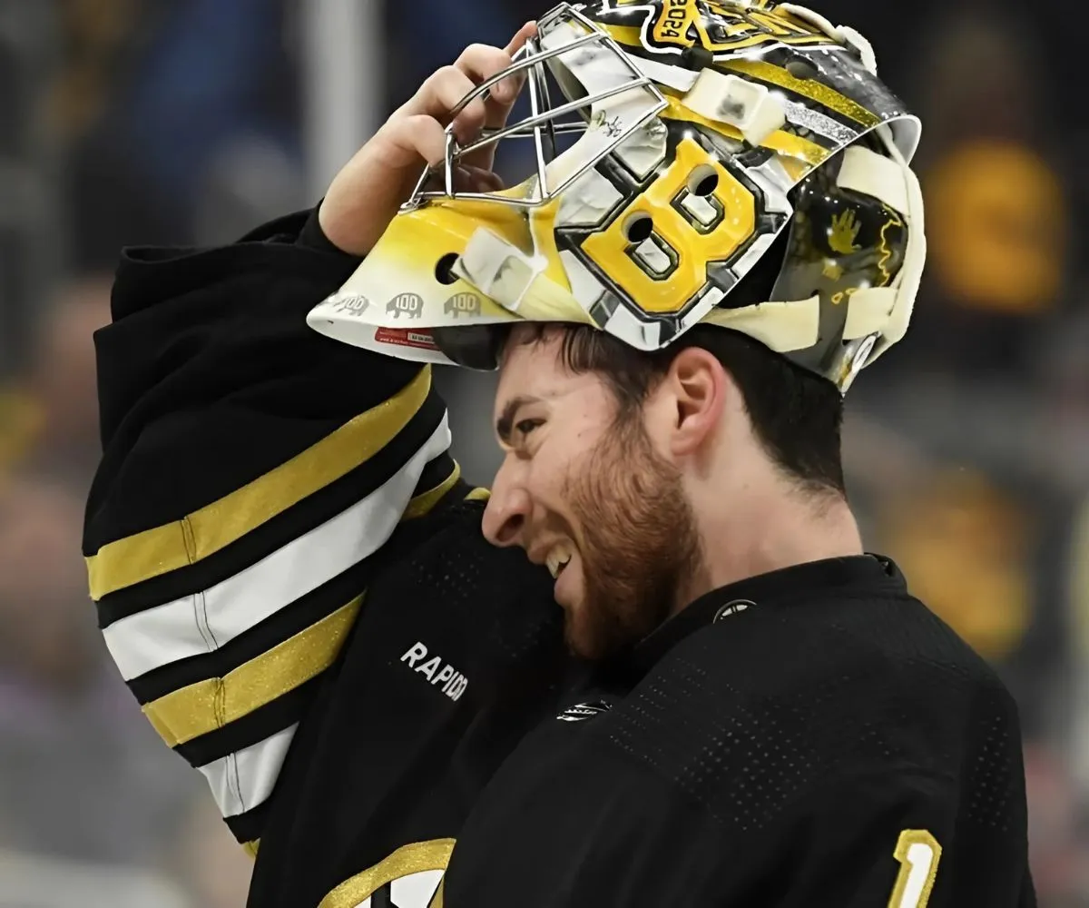 Agent denies Bruins offered RFA G Jeremy Swayman $64M