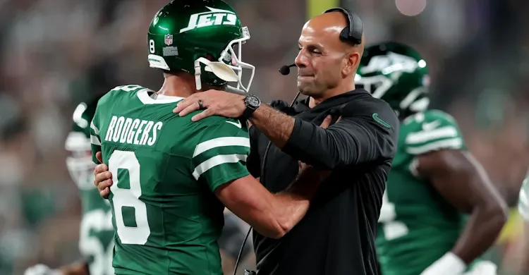 Aaron Rodgers proves he's the real NY Jets head coach as Robert Saleh backs down