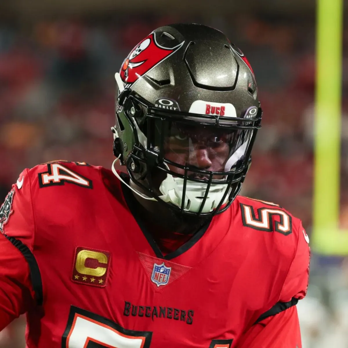 Buccaneers' Lavonte David reacts to Tom Brady's response to Baker Mayfield