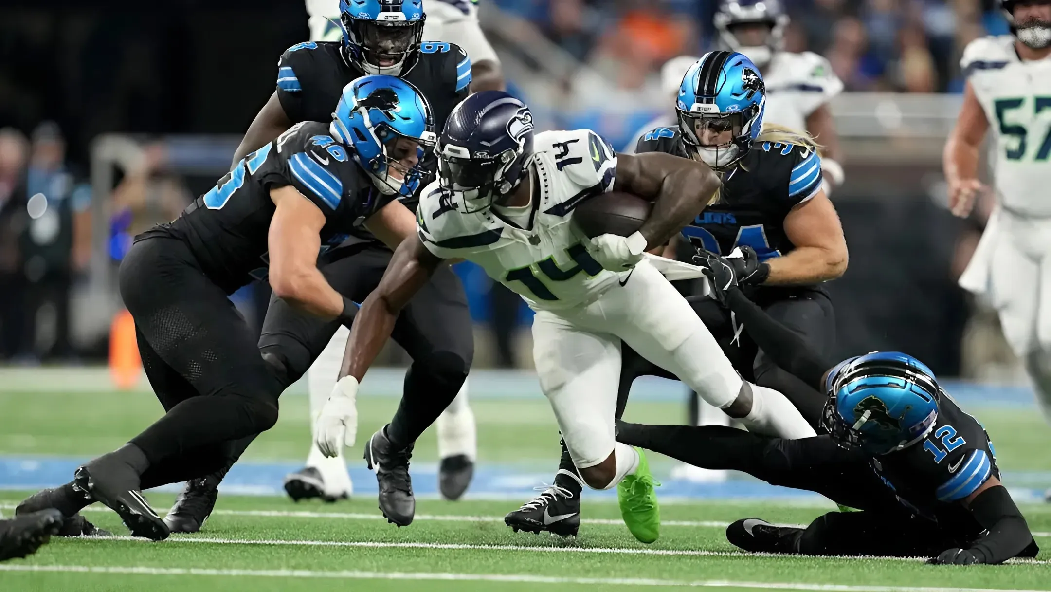 Seahawks fans slam DK Metcalf for giving a little bit too much effort