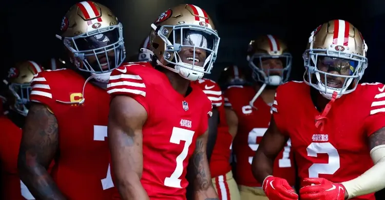 49ers Predicted to Lose 2023 Pro Bowler to Rams Next Offseason