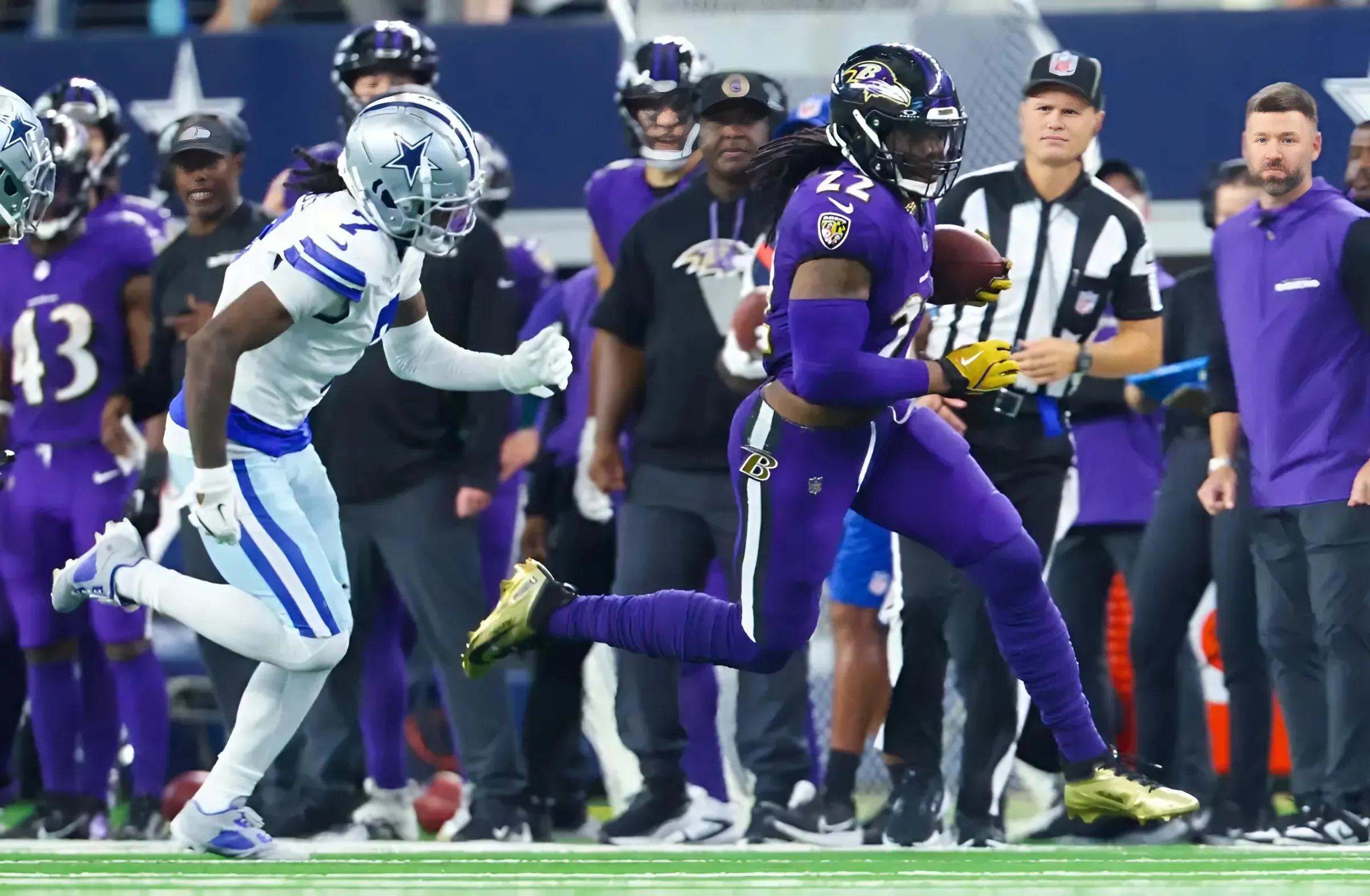 Baltimore Ravens: Fans Explode Over Derrick Henry Performance Against the Buffalo Bills