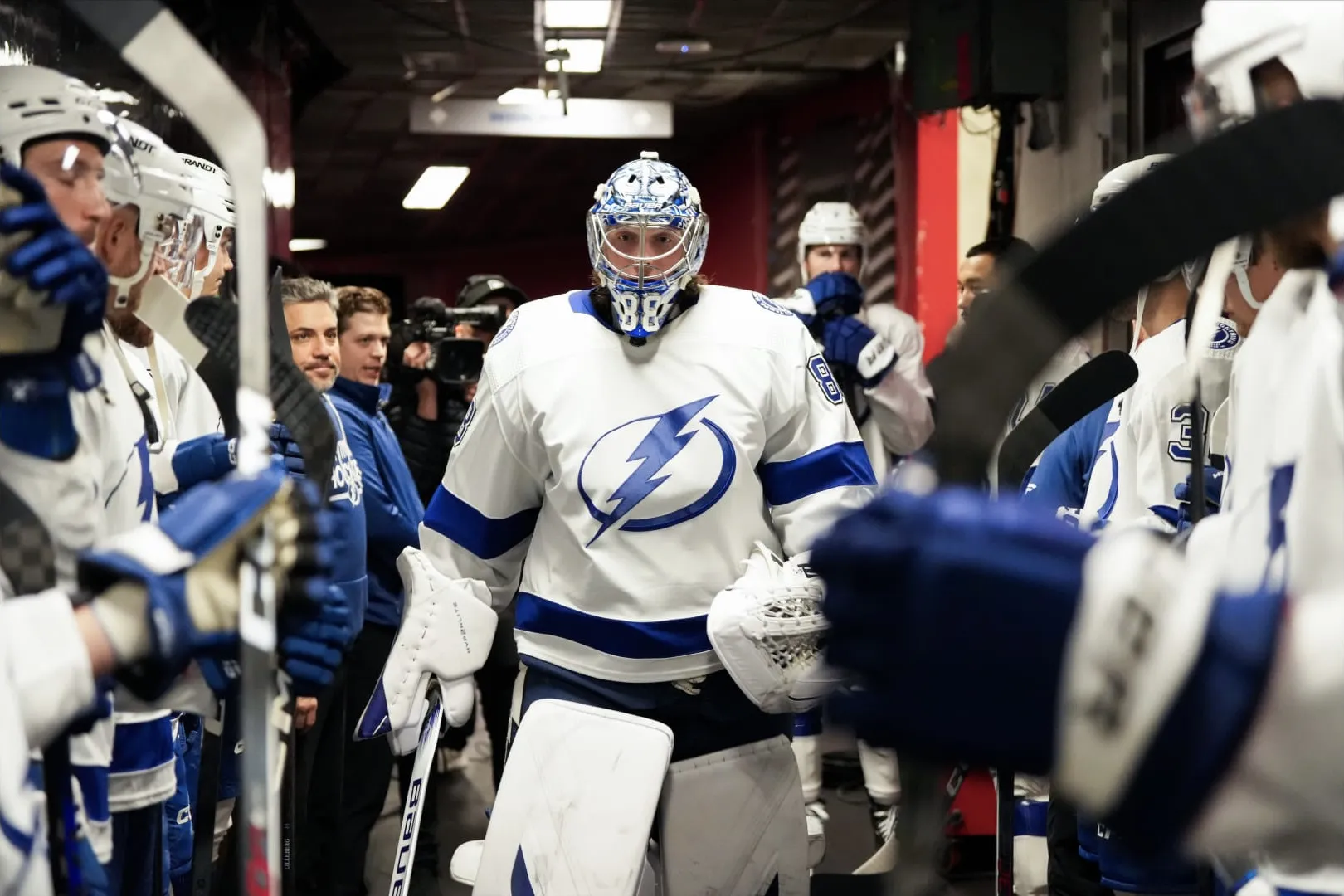 NHL Board of Governors approves sale of Lightning to Doug Ostrover