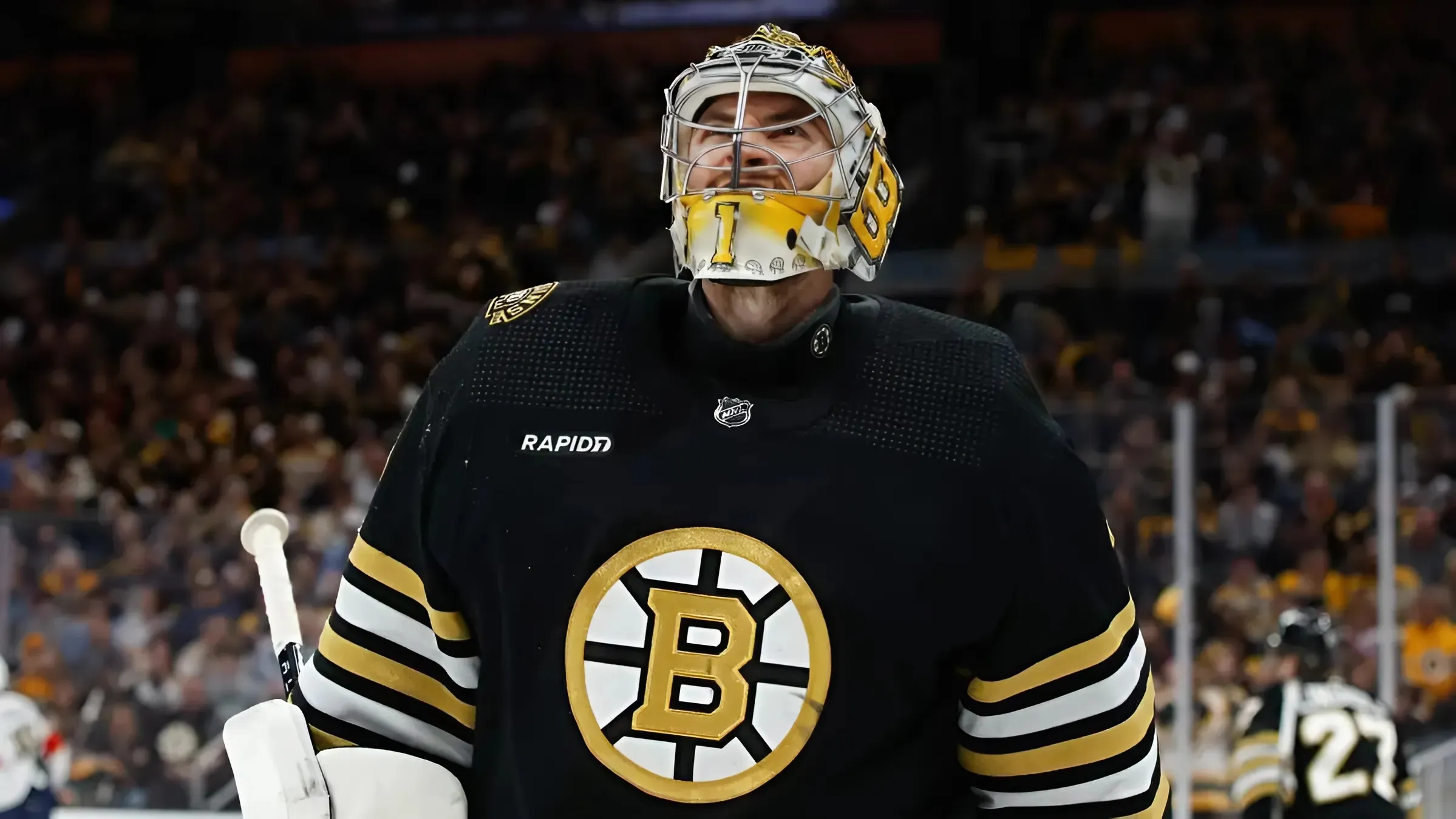 Insider Reveals Bruins Offer to Star Goalie Jeremy Swayman