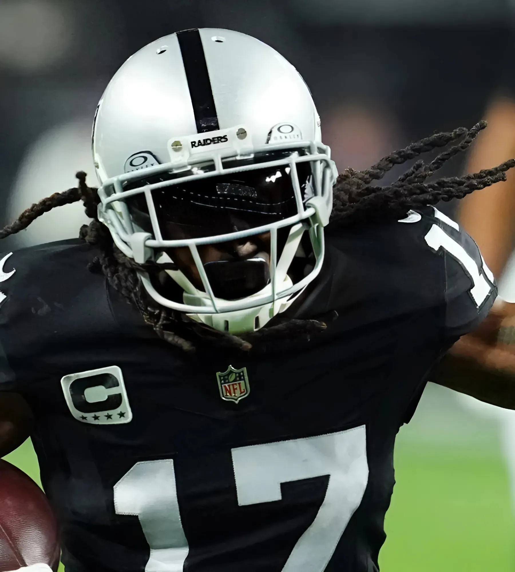 Teams hesitant to meet Raiders' asking price in Davante Adams trade?