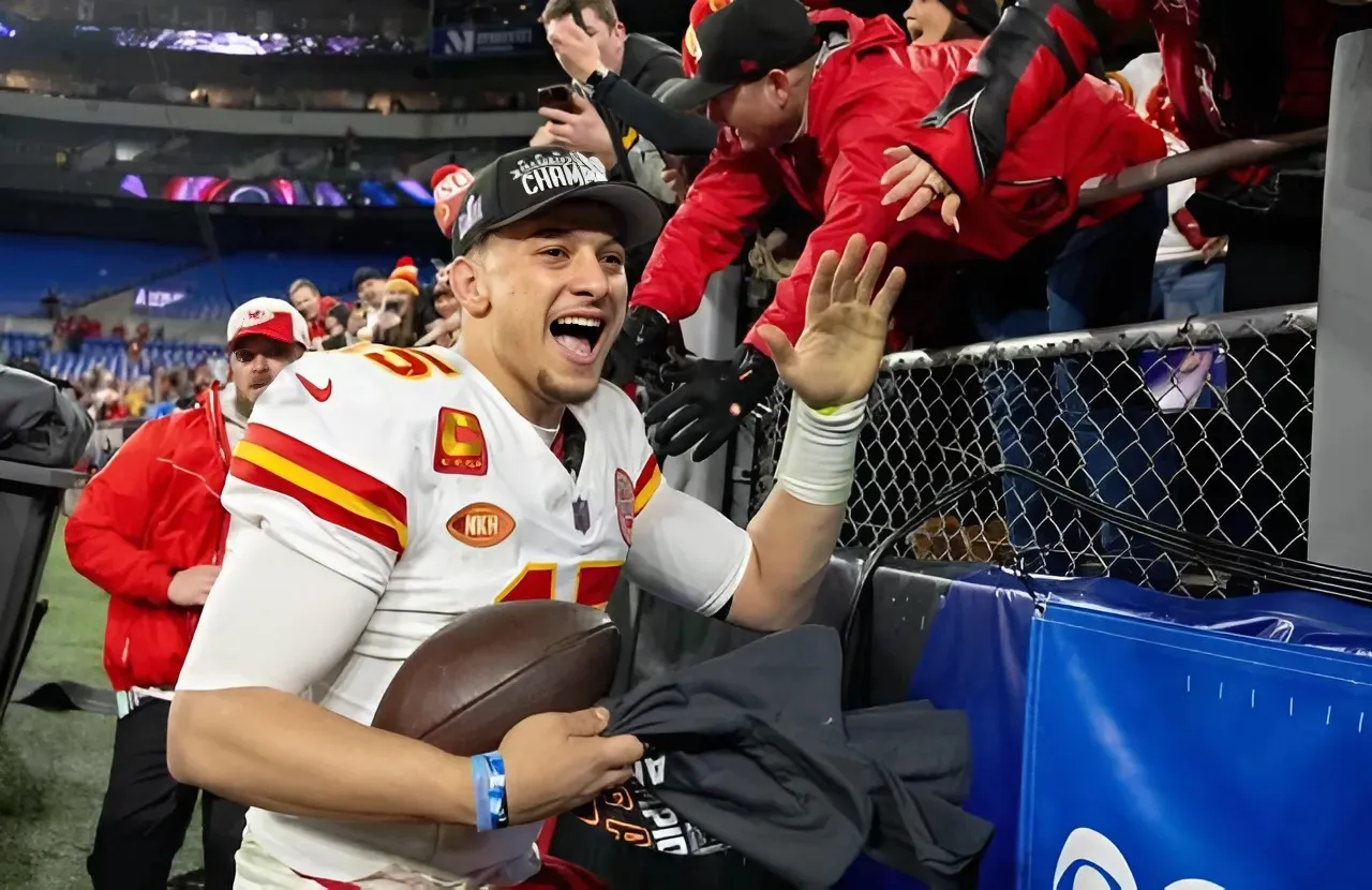 Patrick Mahomes might not believe his luck amid Chiefs' positive injury update