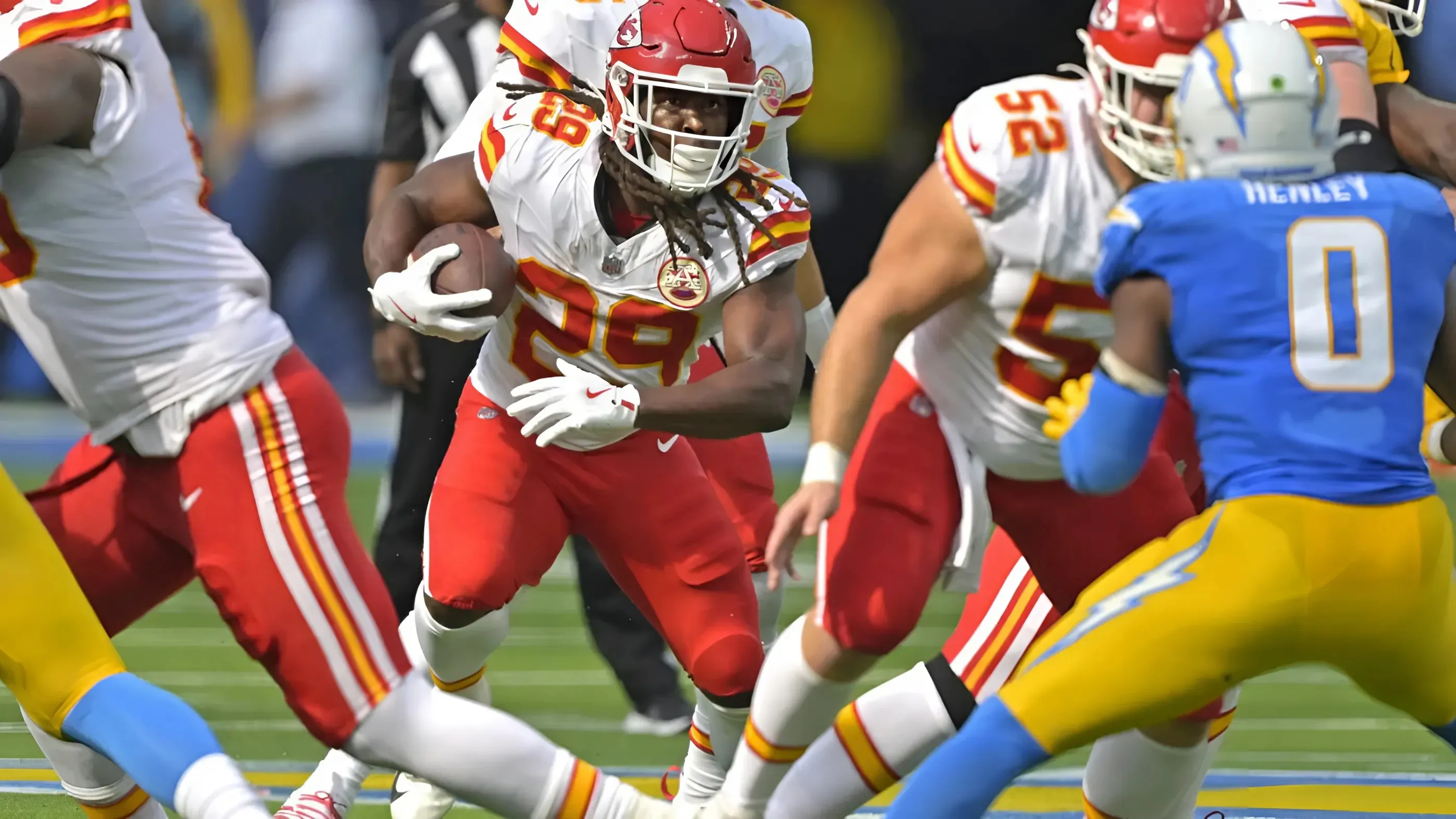 Latest Chiefs depth chart finalizes key roster changes on offense ahead of Week 5 tilt with Saints