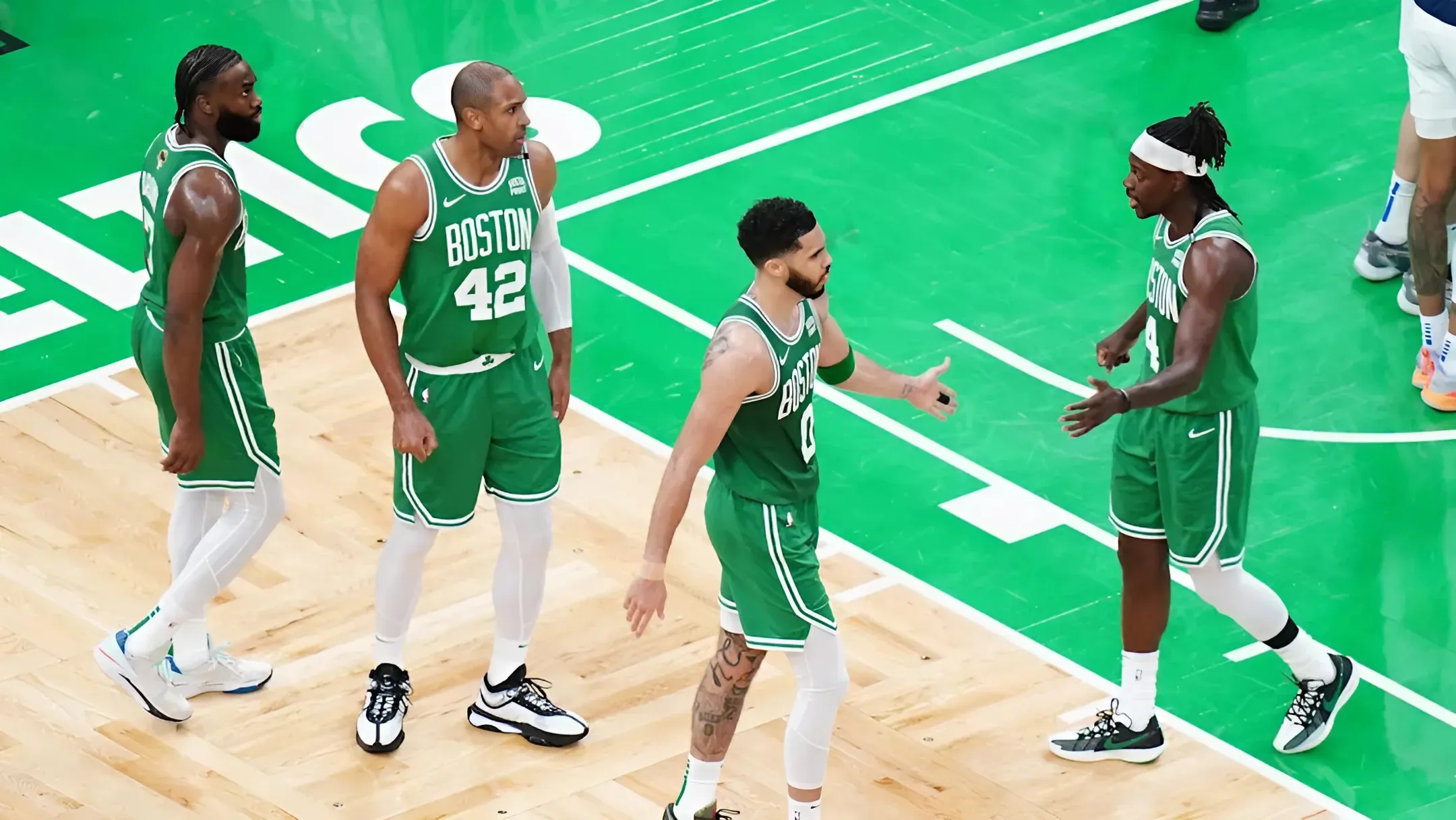 Former NBA Assistant GM Takes Shot at Celtics