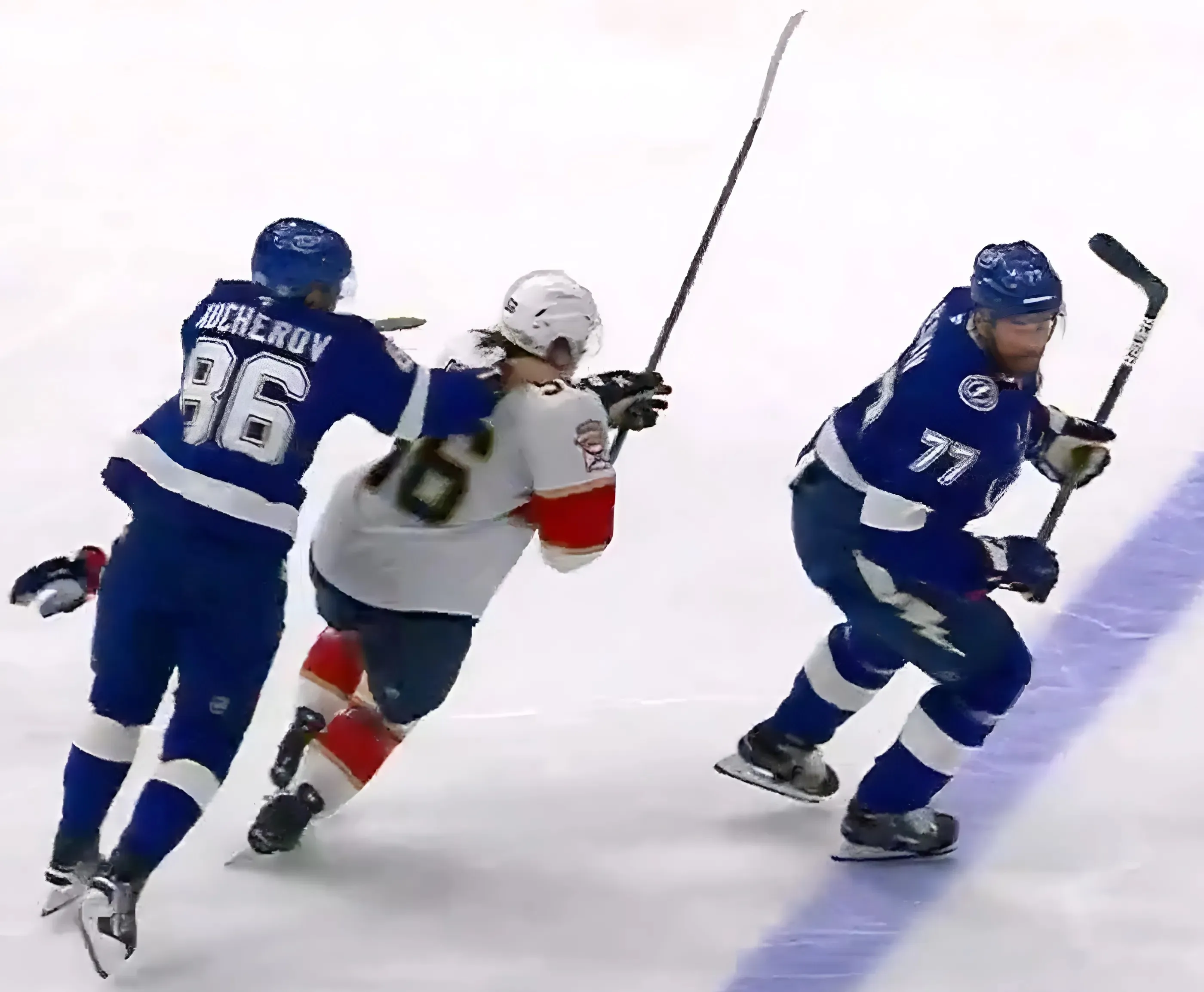 Nikita Kucherov drops the gloves after Josh Davies throws huge hit on Victor Hedman