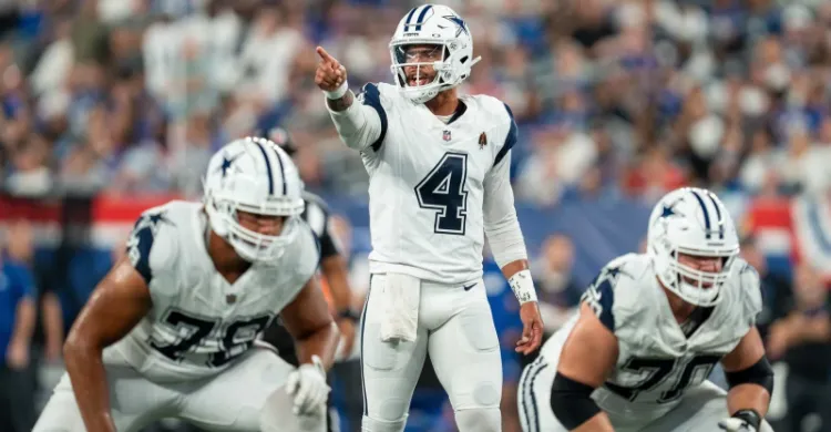 Dallas Cowboys Need Dak Prescott to Take Over