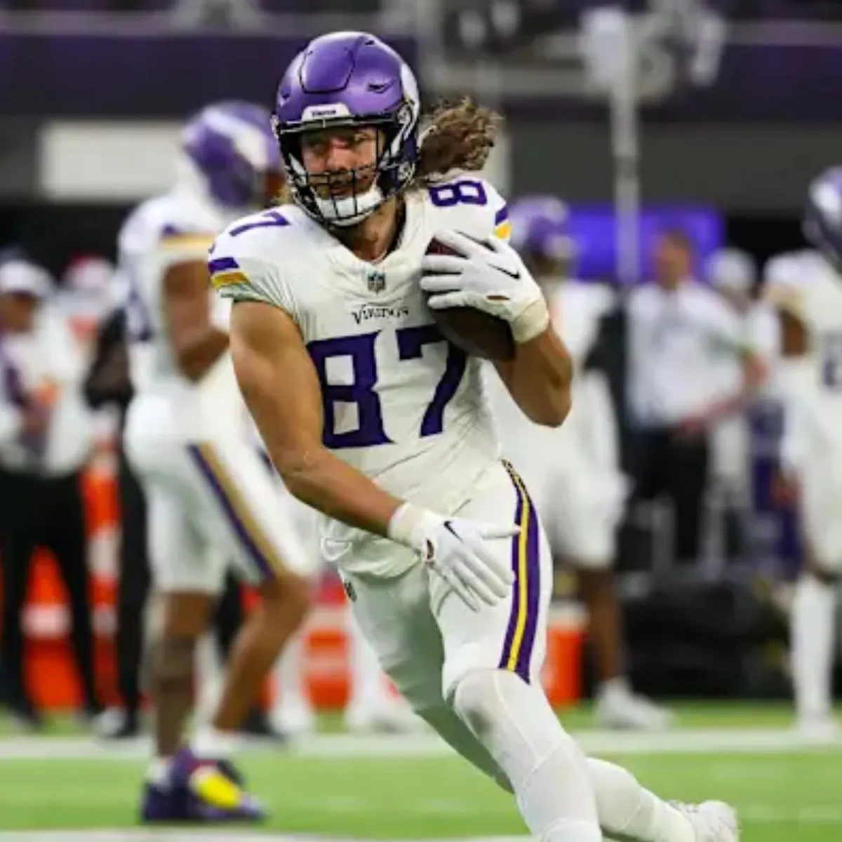 Vikings Make Roster Move With T.J. Hockenson After 4-Game Absence