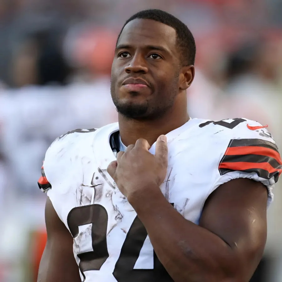 Browns Refuse to Set Timeline for Nick Chubb’s Return