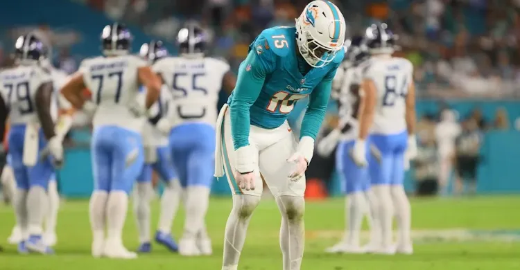 Dolphins make the most underwhelming pass-rusher signing after Jaelan Phillips injury