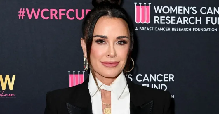 Alexia Umansky Takes You Inside Kyle Richards' Rosh Hashanah Celebration (PICS)