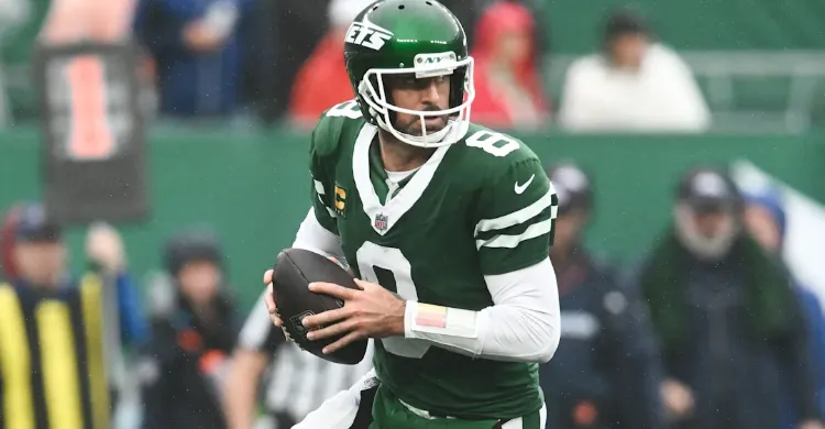 Is Aaron Rodgers playing today? Latest update on NY Jets QB's knee injury