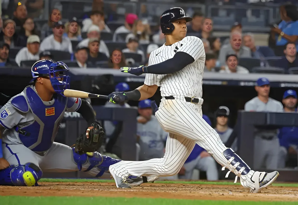 Juan Soto Lights Up the Field: A Stellar Performance on Both Offense and Defense in Yankees' Playoff Debut - lulu