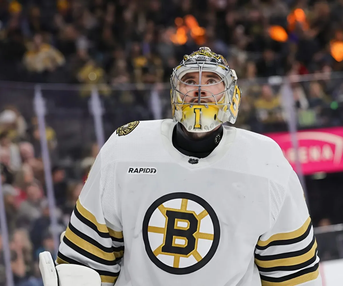 How Jeremy Swayman got the best of the Bruins and an extension to set a new bar