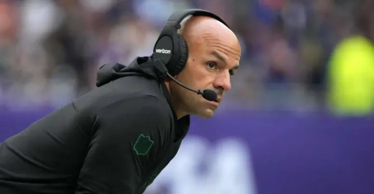 New York Jets Urged To Fire Head Coach Robert Saleh After Loss to Minnesota Vikings