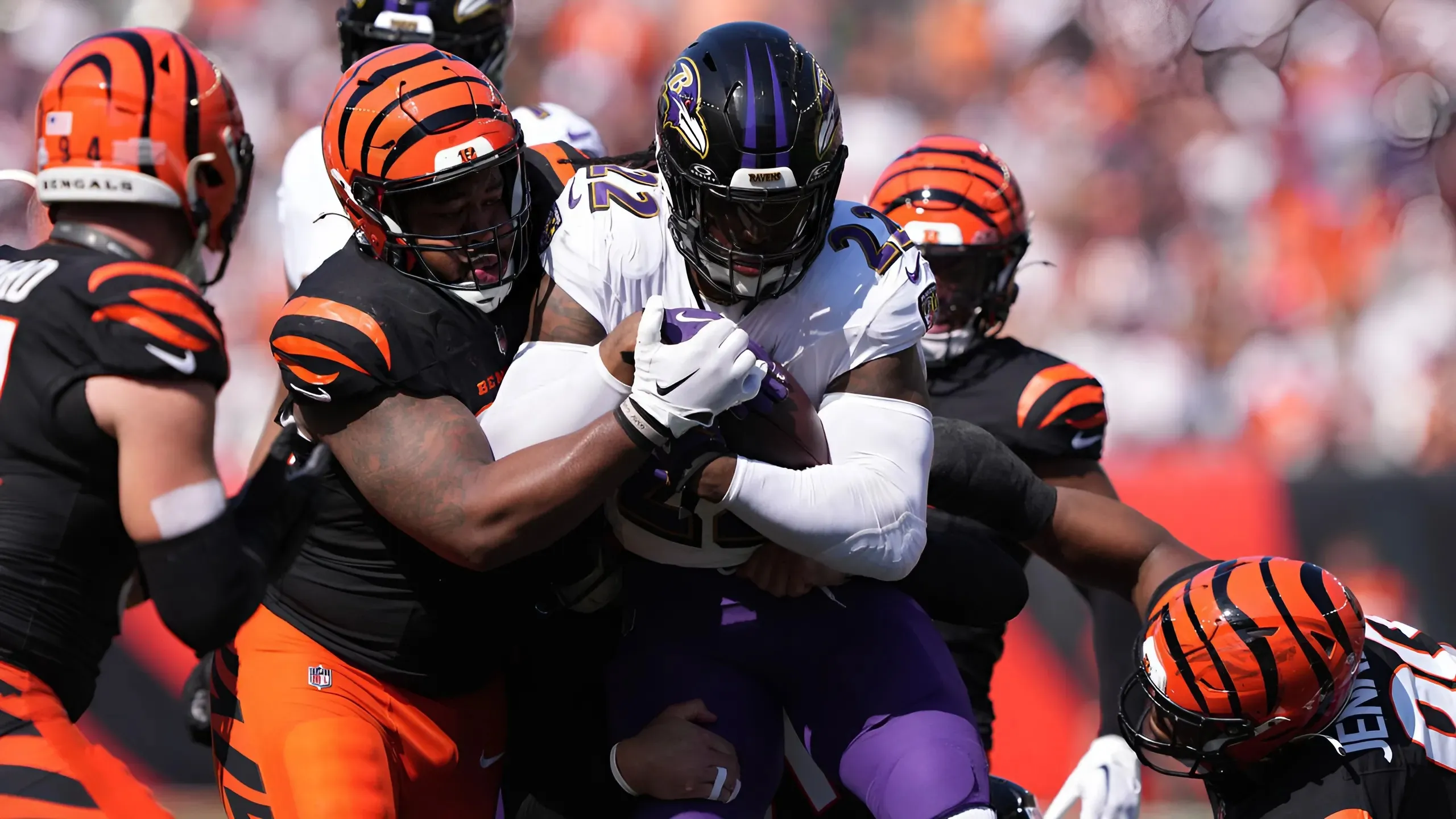 Bengals lose thriller to Ravens, fall to 1-4