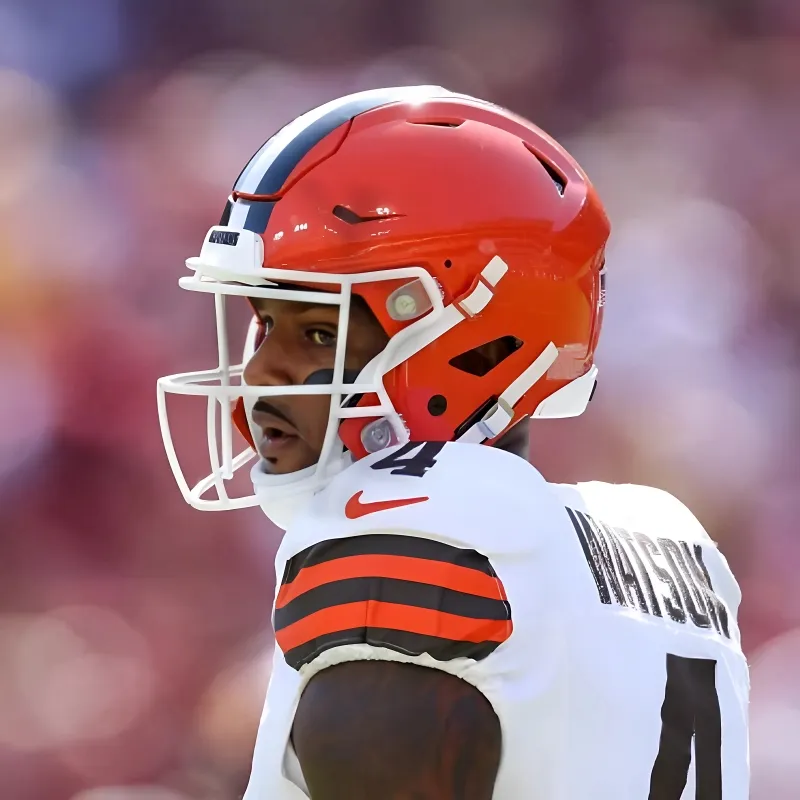 Calls Mount for Browns to Bench Deshaun Watson After Embarrassing Outing