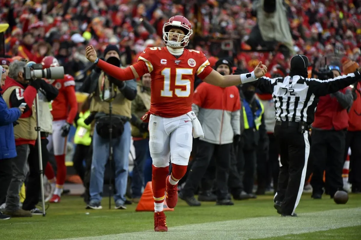 Patrick Mahomes Warns NFL About New Chiefs Strength on Offense