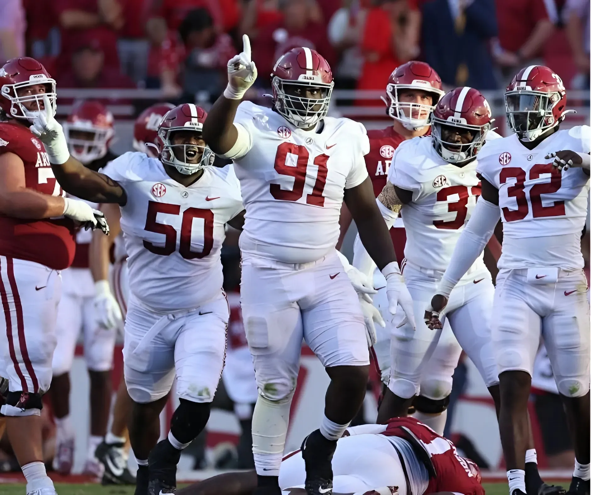 Jehiem Oatis releases statement after deciding to transfer from Alabama football