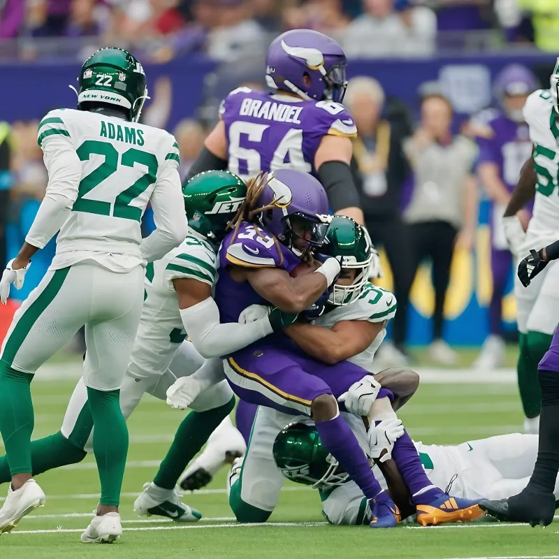 Vikings’ Kevin O’Connell Gives Notable Injury Update on Aaron Jones