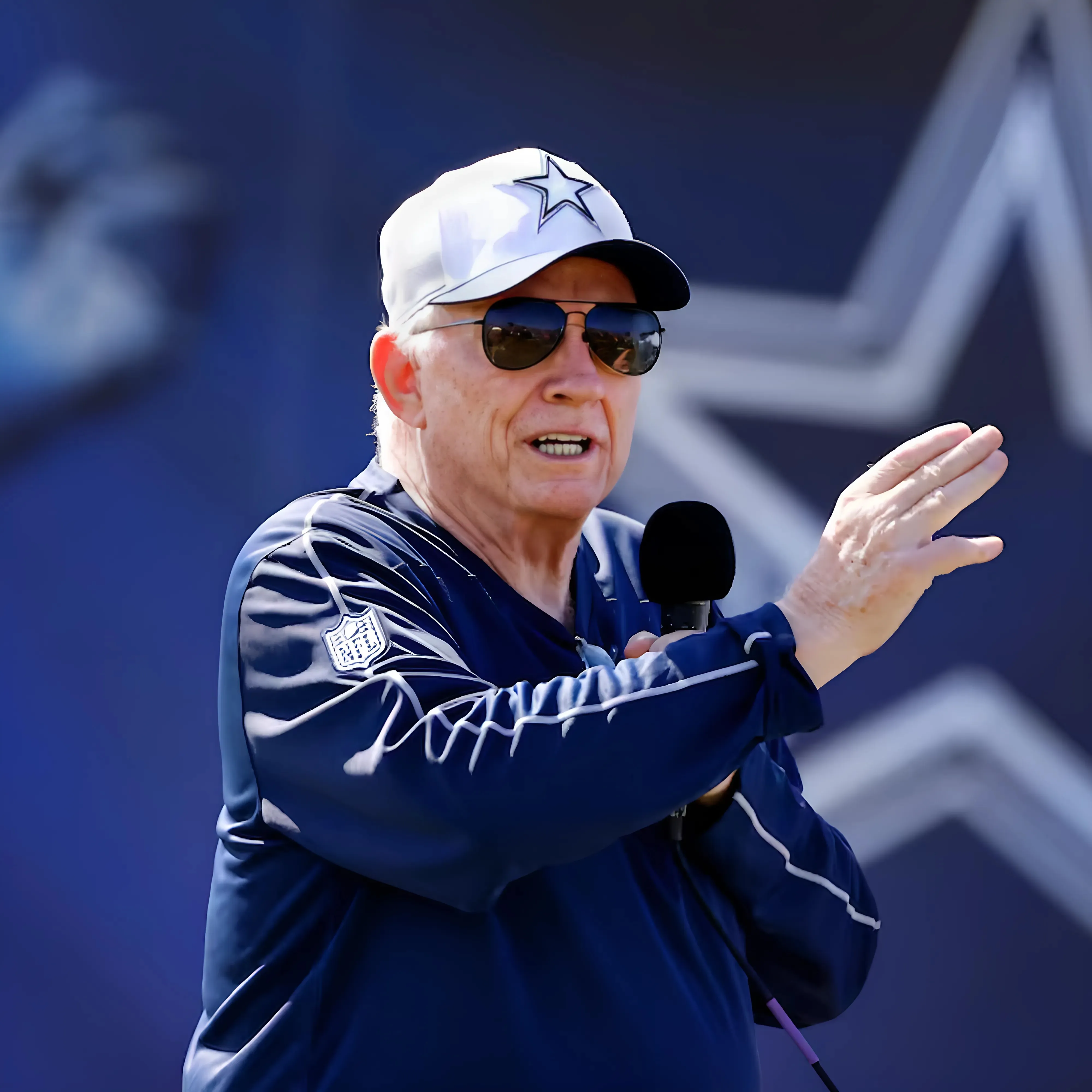 Jerry Jones retracts, explains comments about Dallas Cowboys' season objectives