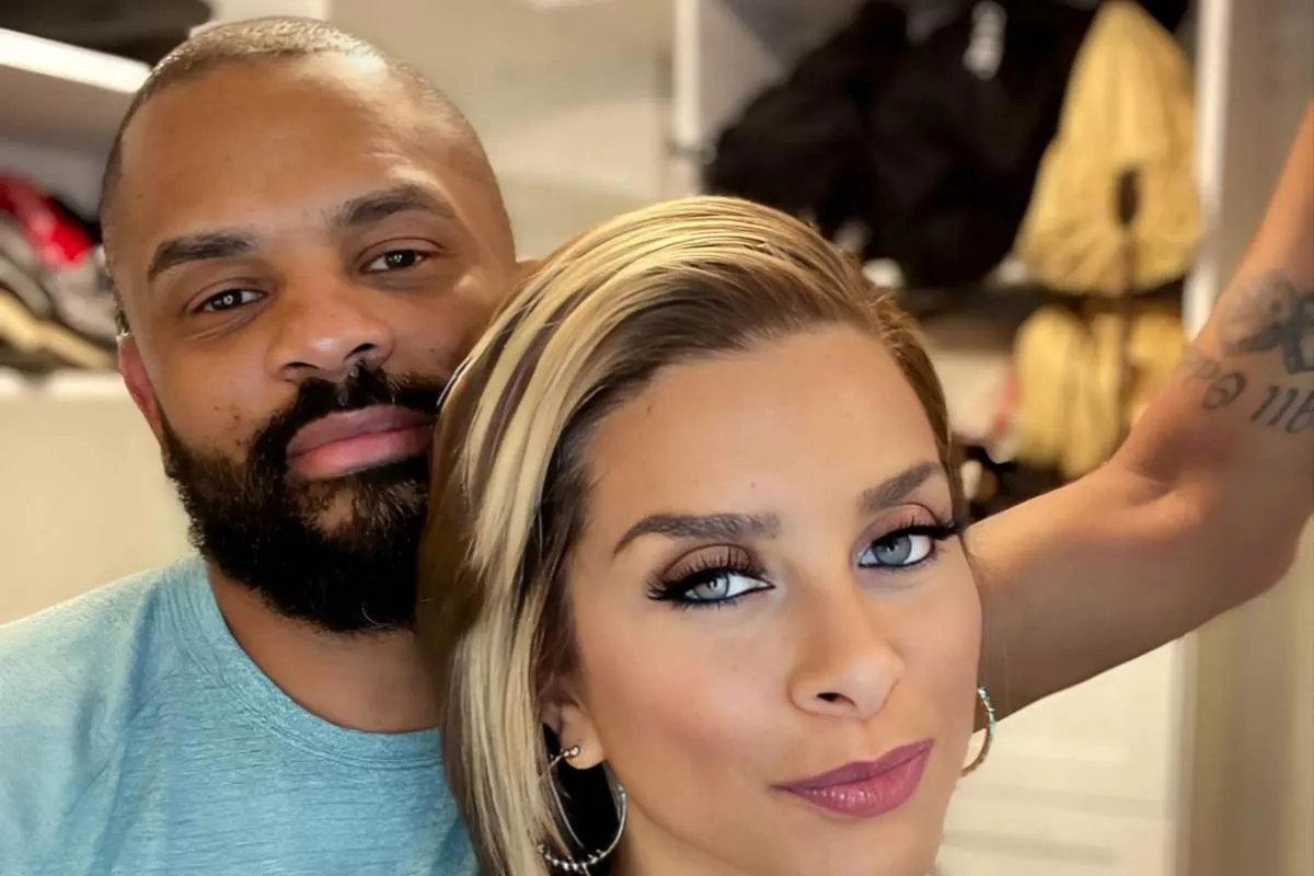 Juan and Robyn Dixon Confront Hotel Room Scandal and Cheating Allegations in RHOP Sneak Peek, Stirring Reactions and Fresh Accusations from Co-Stars tram