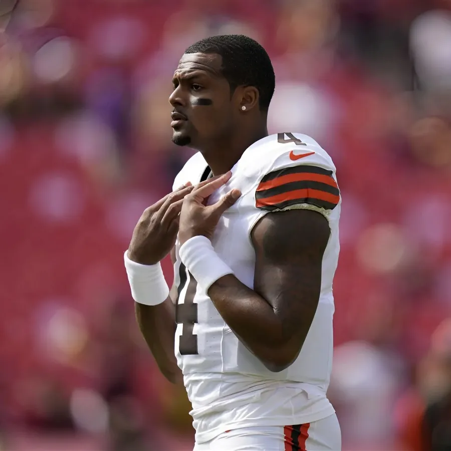 QB Deshaun Watson Sounds Off on Calls for Browns to Bench Him