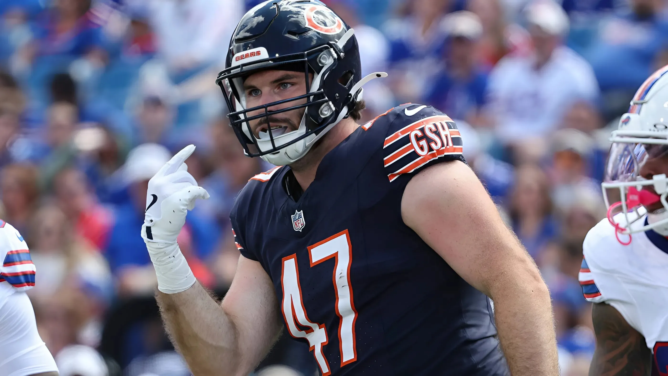 Bears Re-Signing Preseason Standout, Likely Adding DE to Roster Soon