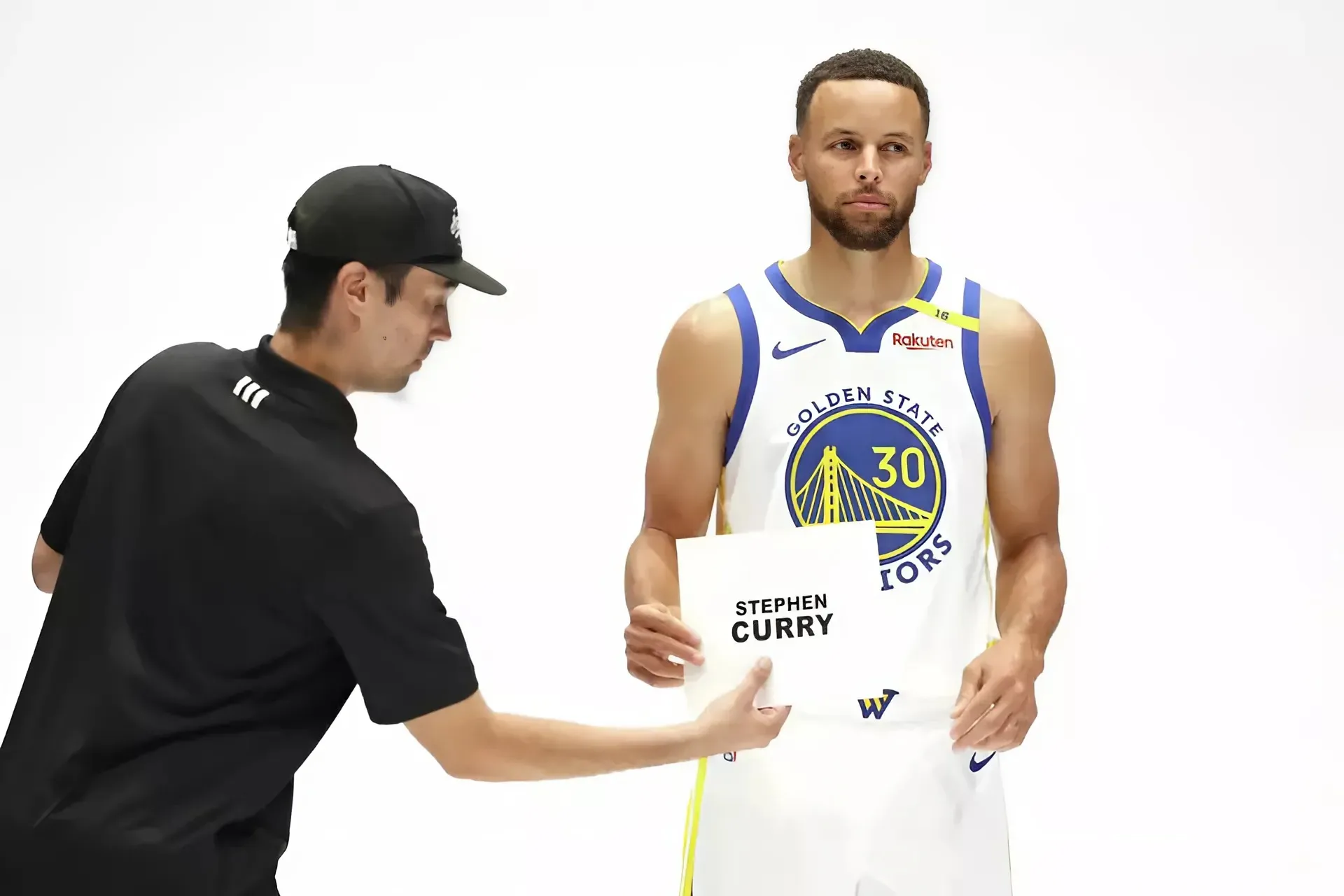 Warriors' Steph Curry dethroned as top NBA point guard in anonymous survey