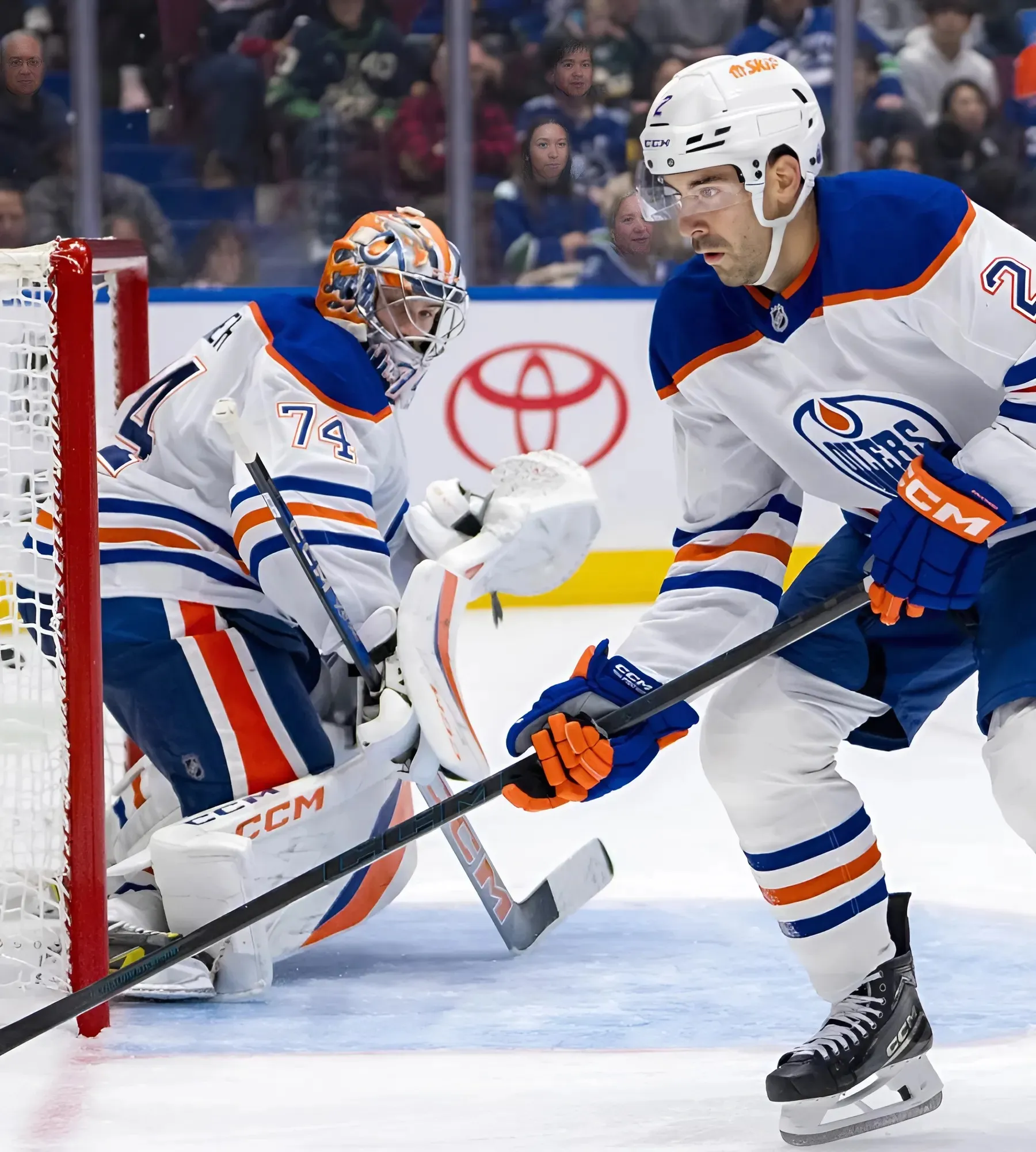 Edmonton Oilers Hang Banner, Holding Ceremony to Celebrate Last Season