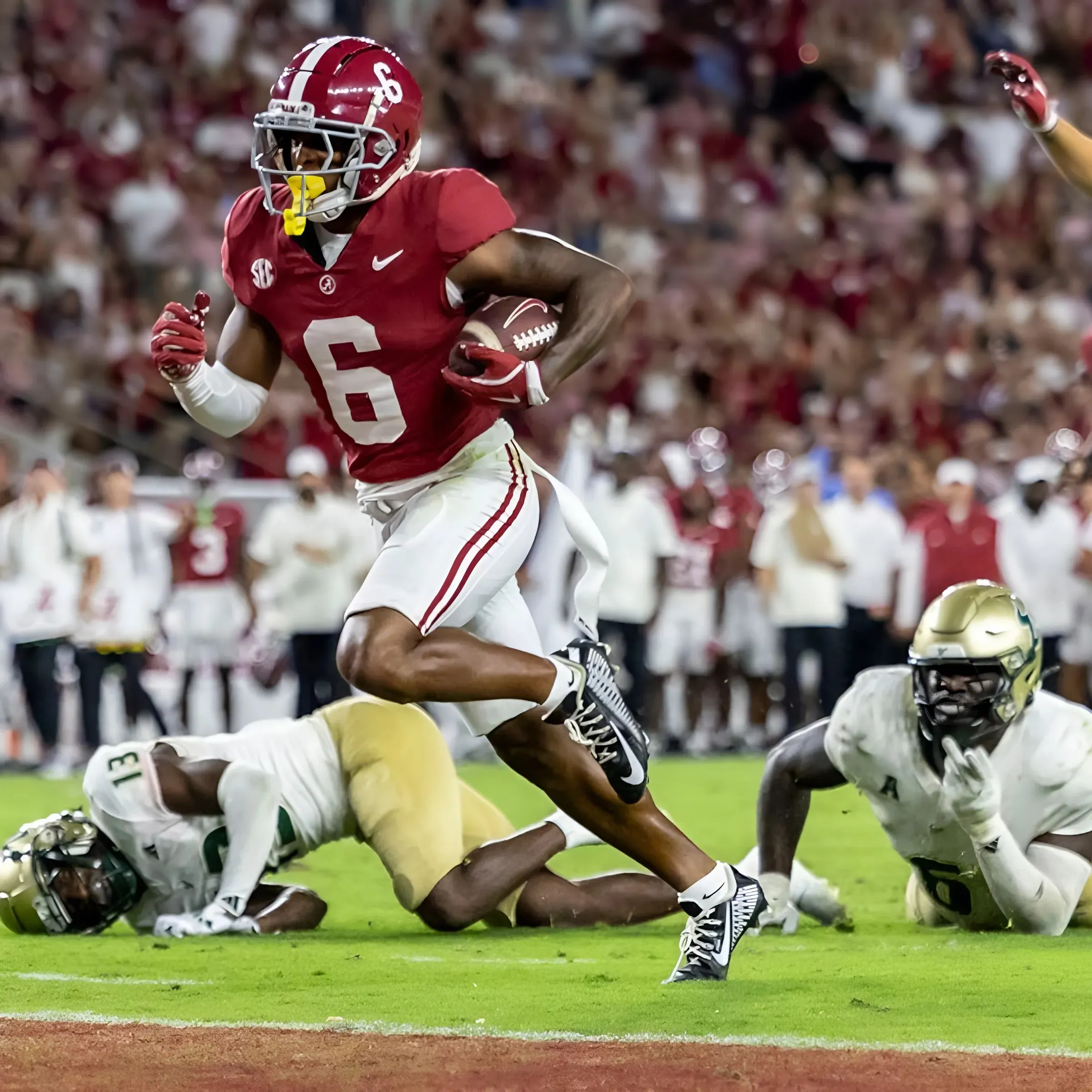 Alabama football lists 3 players on first South Carolina injury report