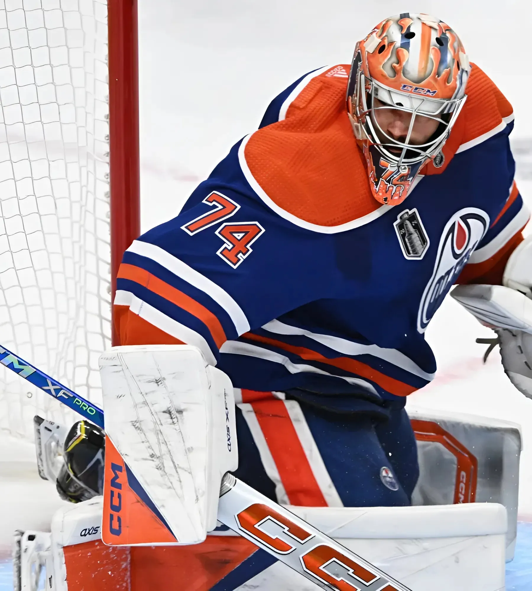 Stuart Skinner Takes the Blame for Blowout Loss on Oilers Opening Night